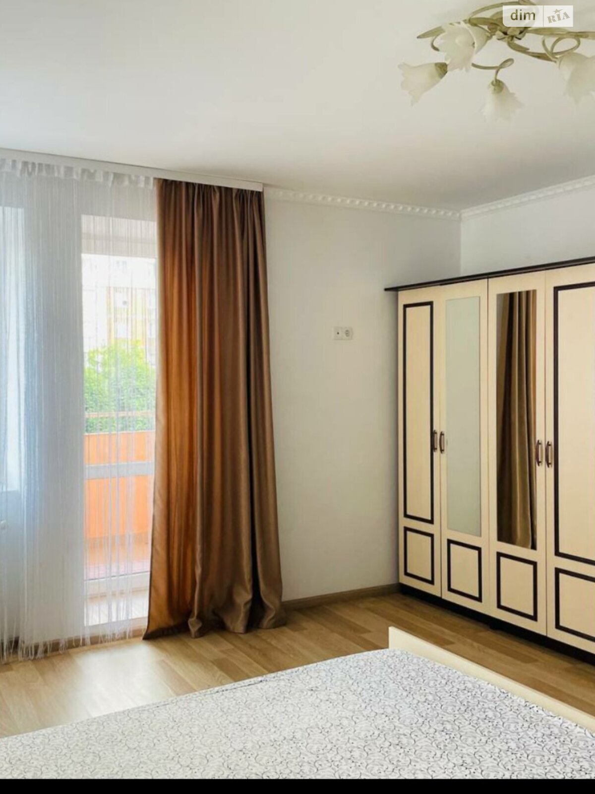 однокомнатная квартира в Тернополе, район Восточный, на ул. Евгения Коновальца 9 в аренду на долгий срок помесячно фото 1 однокомнатная квартира в Тернополе, район Восточный, на ул. Евгения Коновальца 9 в аренду на долгий срок помесячно фото 1