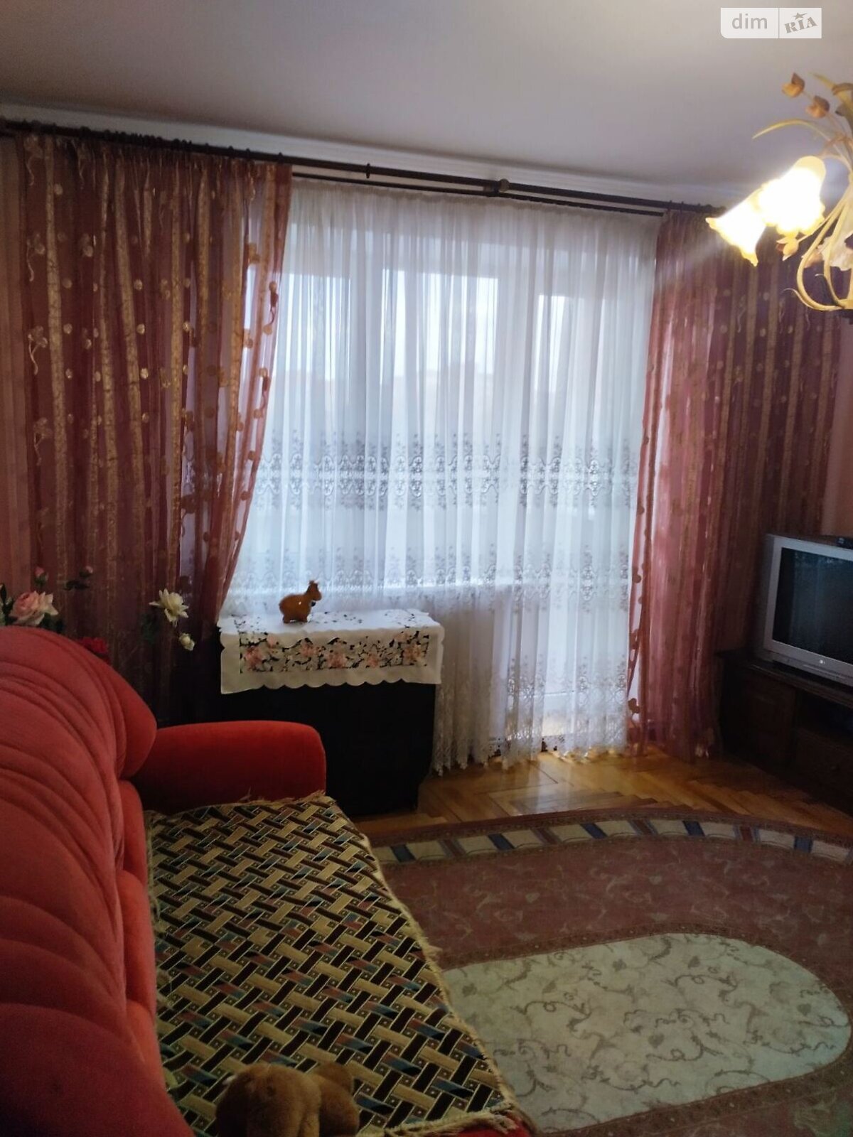 трикімнатна квартира в Тернополі, район Канада, на вул. Євгена Коновальця в довготривалу оренду помісячно фото 1