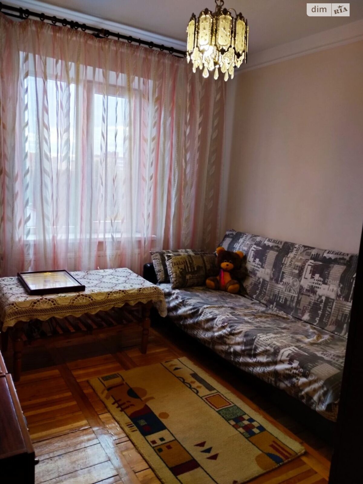 трикімнатна квартира в Тернополі, район Канада, на вул. Євгена Коновальця в довготривалу оренду помісячно фото 1