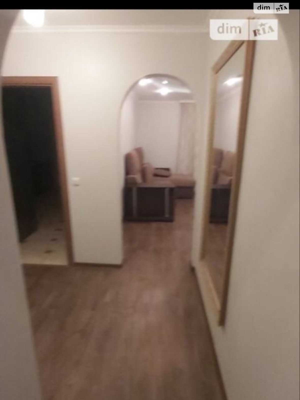 однокімнатна квартира в Тернополі, район Канада, на вул. Євгена Коновальця 4 в довготривалу оренду помісячно фото 1 однокімнатна квартира в Тернополі, район Канада, на вул. Євгена Коновальця 4 в довготривалу оренду помісячно фото 1