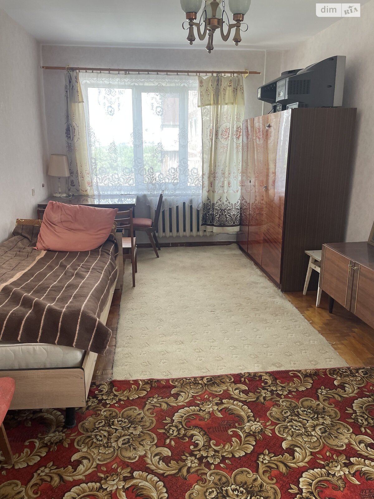 однокімнатна квартира в Тернополі, район Канада, на вул. Генерала Мирона Тарнавського 3 в довготривалу оренду помісячно фото 1 однокімнатна квартира в Тернополі, район Канада, на вул. Генерала Мирона Тарнавського 3 в довготривалу оренду помісячно фото 1