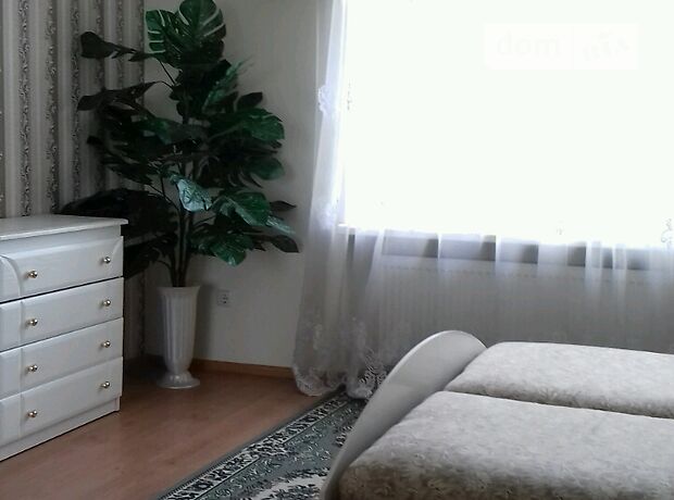 двухкомнатная квартира с мебелью в Тернополе, район Канада, на ул. Коновальца Евгения в аренду на долгий срок помесячно фото 1 двухкомнатная квартира с мебелью в Тернополе, район Канада, на ул. Коновальца Евгения в аренду на долгий срок помесячно фото 1