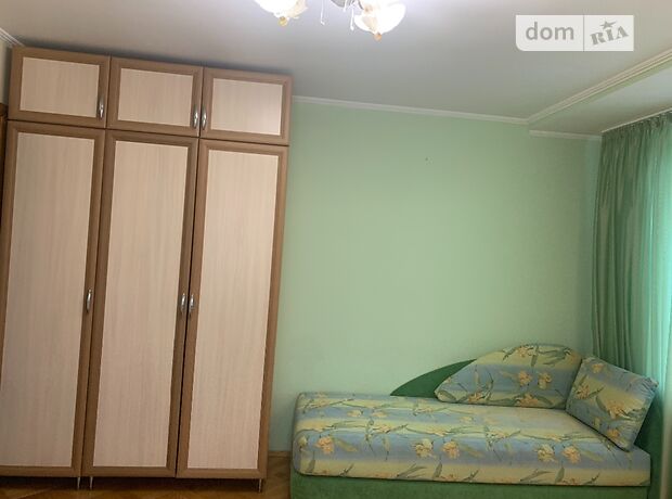 трехкомнатная квартира с мебелью в Тернополе, район Канада, на ул. Коновальца Евгения в аренду на долгий срок помесячно фото 1 трехкомнатная квартира с мебелью в Тернополе, район Канада, на ул. Коновальца Евгения в аренду на долгий срок помесячно фото 1