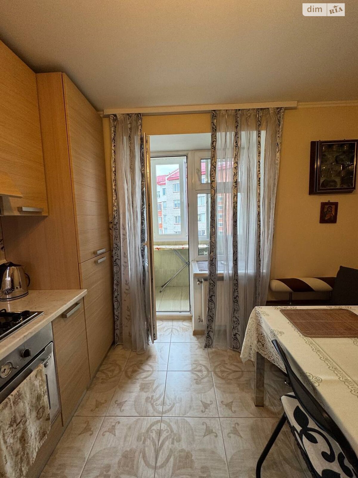 однокомнатная квартира в Тернополе, район Канада, на ул. Лозовецкая 8 в аренду на долгий срок помесячно фото 1 однокомнатная квартира в Тернополе, район Канада, на ул. Лозовецкая 8 в аренду на долгий срок помесячно фото 1