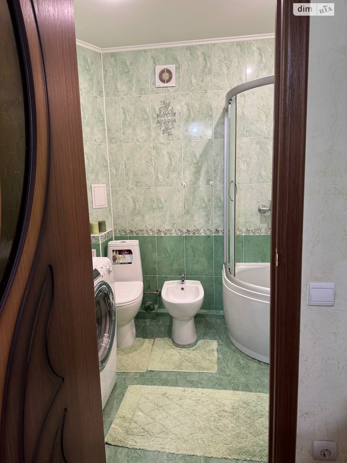 однокомнатная квартира в Тернополе, район Канада, на ул. Лозовецкая 8 в аренду на долгий срок помесячно фото 1 однокомнатная квартира в Тернополе, район Канада, на ул. Лозовецкая 8 в аренду на долгий срок помесячно фото 1