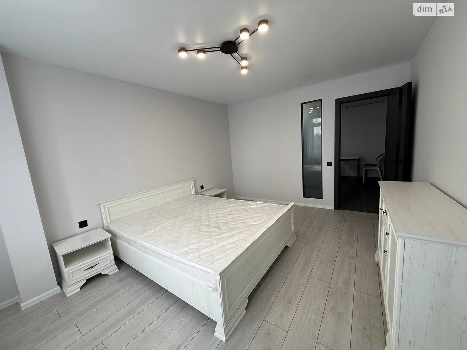 двухкомнатная квартира в Тернополе, район Канада, на ул. Сахарова Андрея Академика, кв. 87 в аренду на долгий срок помесячно фото 1 двухкомнатная квартира в Тернополе, район Канада, на ул. Сахарова Андрея Академика, кв. 87 в аренду на долгий срок помесячно фото 1