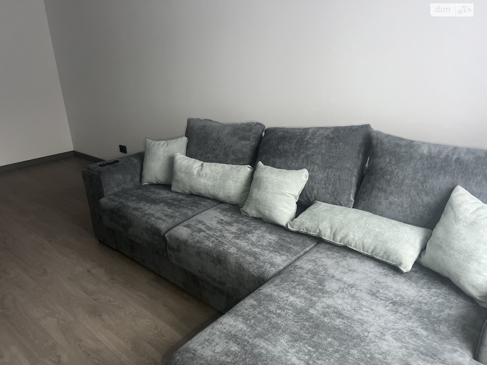 двухкомнатная квартира в Тернополе, район Канада, на ул. Вербицкого Михаила 7А в аренду на долгий срок помесячно фото 1