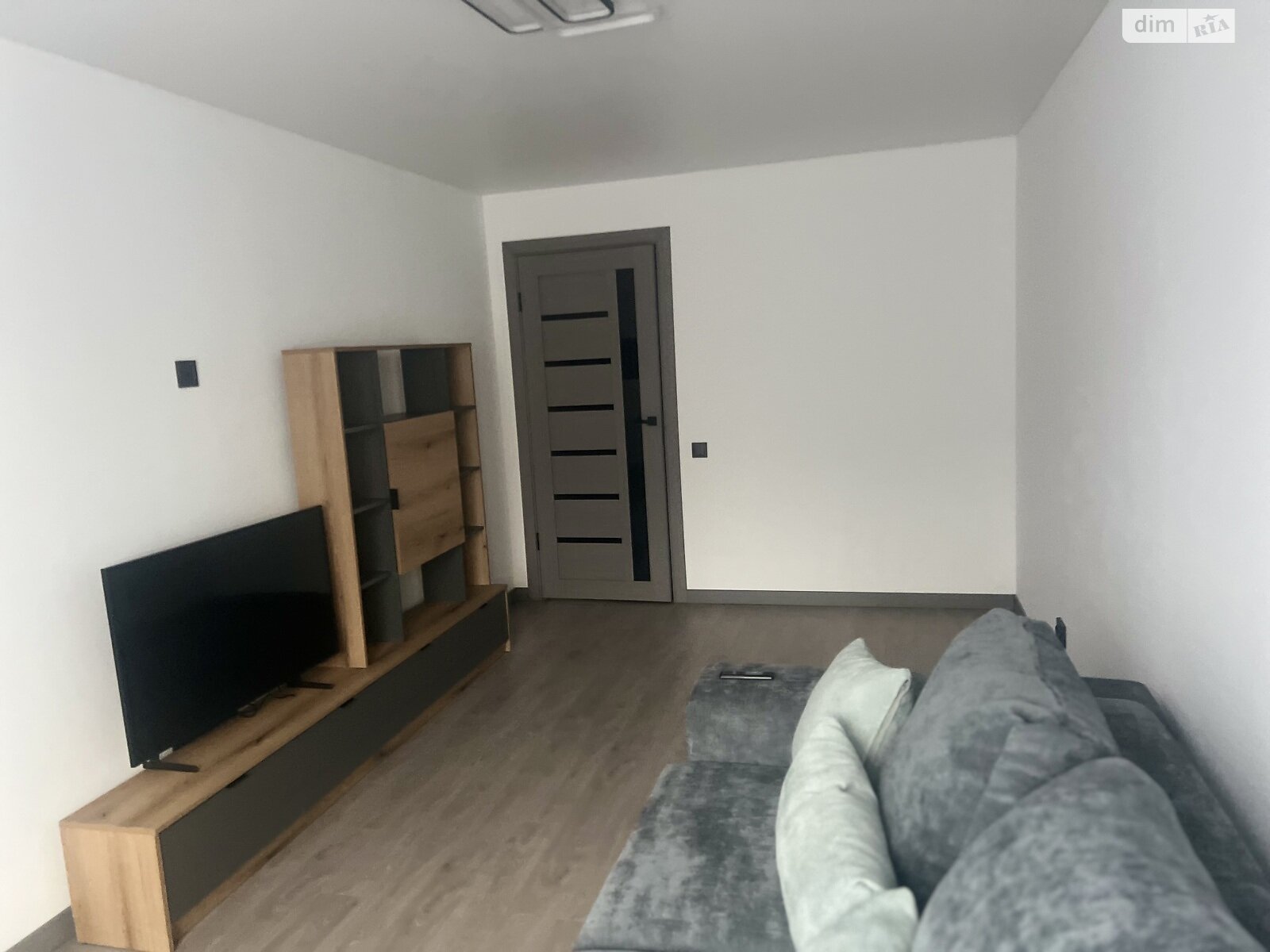 двухкомнатная квартира в Тернополе, район Канада, на ул. Вербицкого Михаила 7А в аренду на долгий срок помесячно фото 1