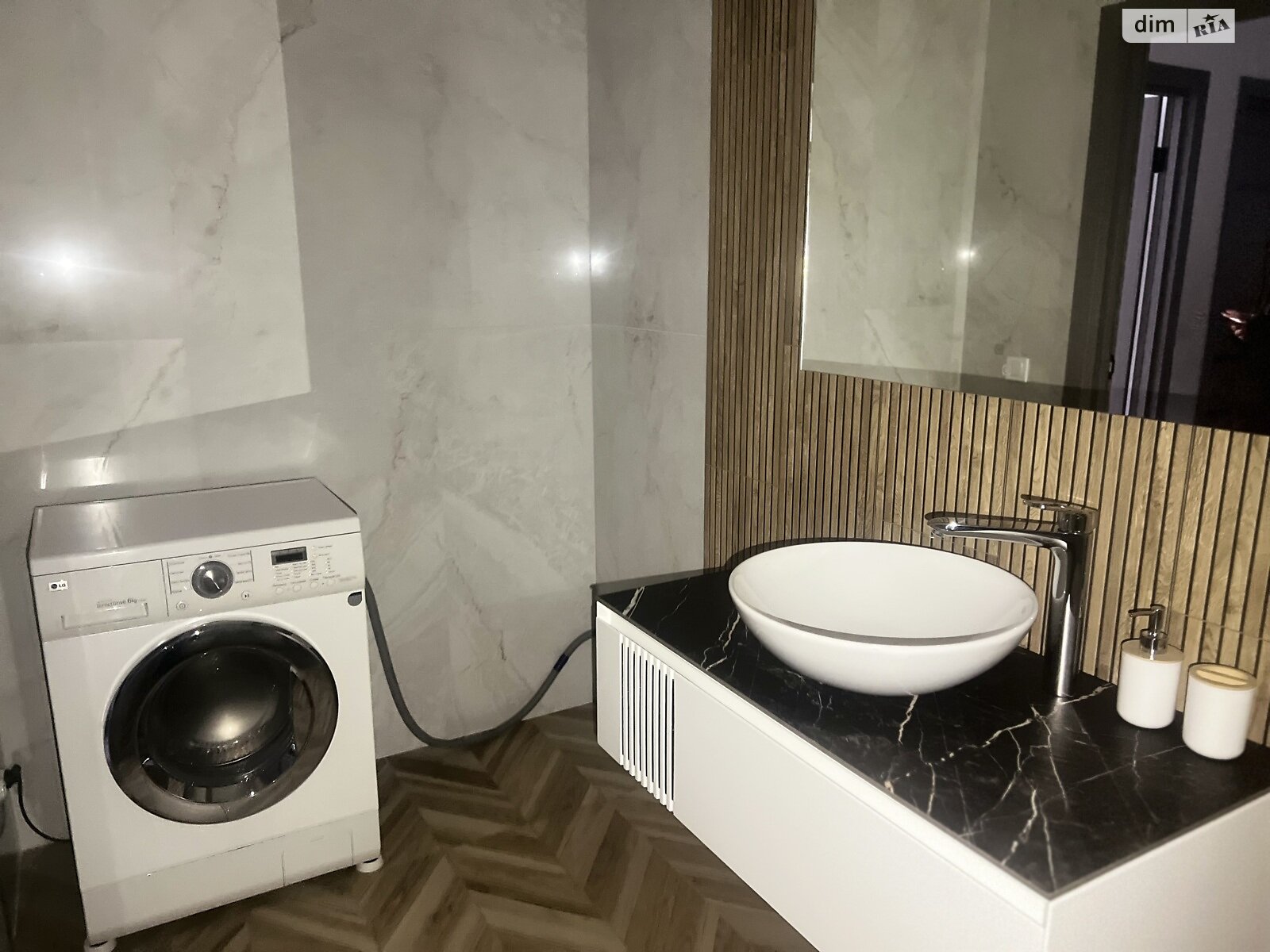 двухкомнатная квартира в Тернополе, район Канада, на ул. Вербицкого Михаила 7А в аренду на долгий срок помесячно фото 1