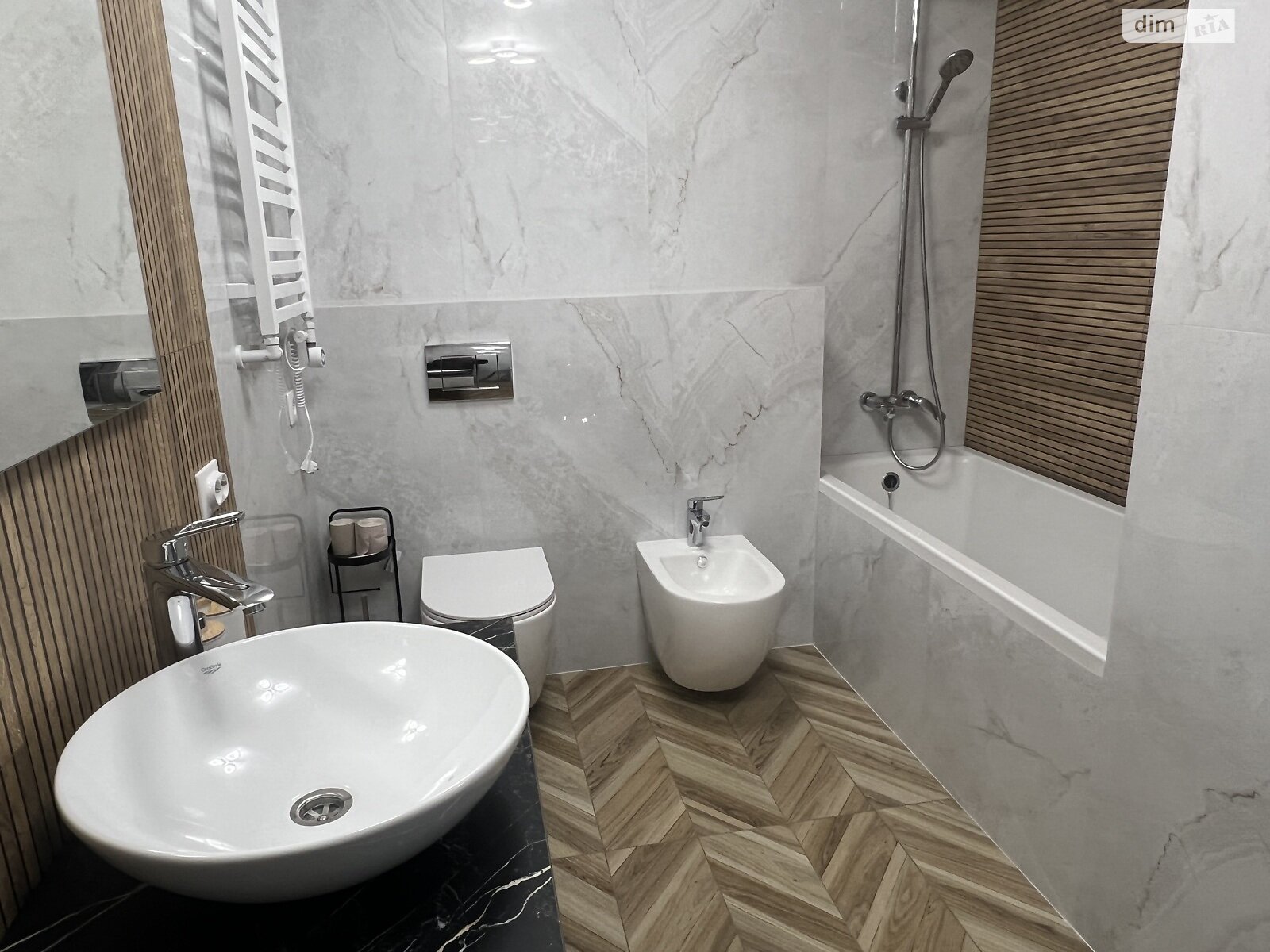 двухкомнатная квартира в Тернополе, район Канада, на ул. Вербицкого Михаила 7А в аренду на долгий срок помесячно фото 1