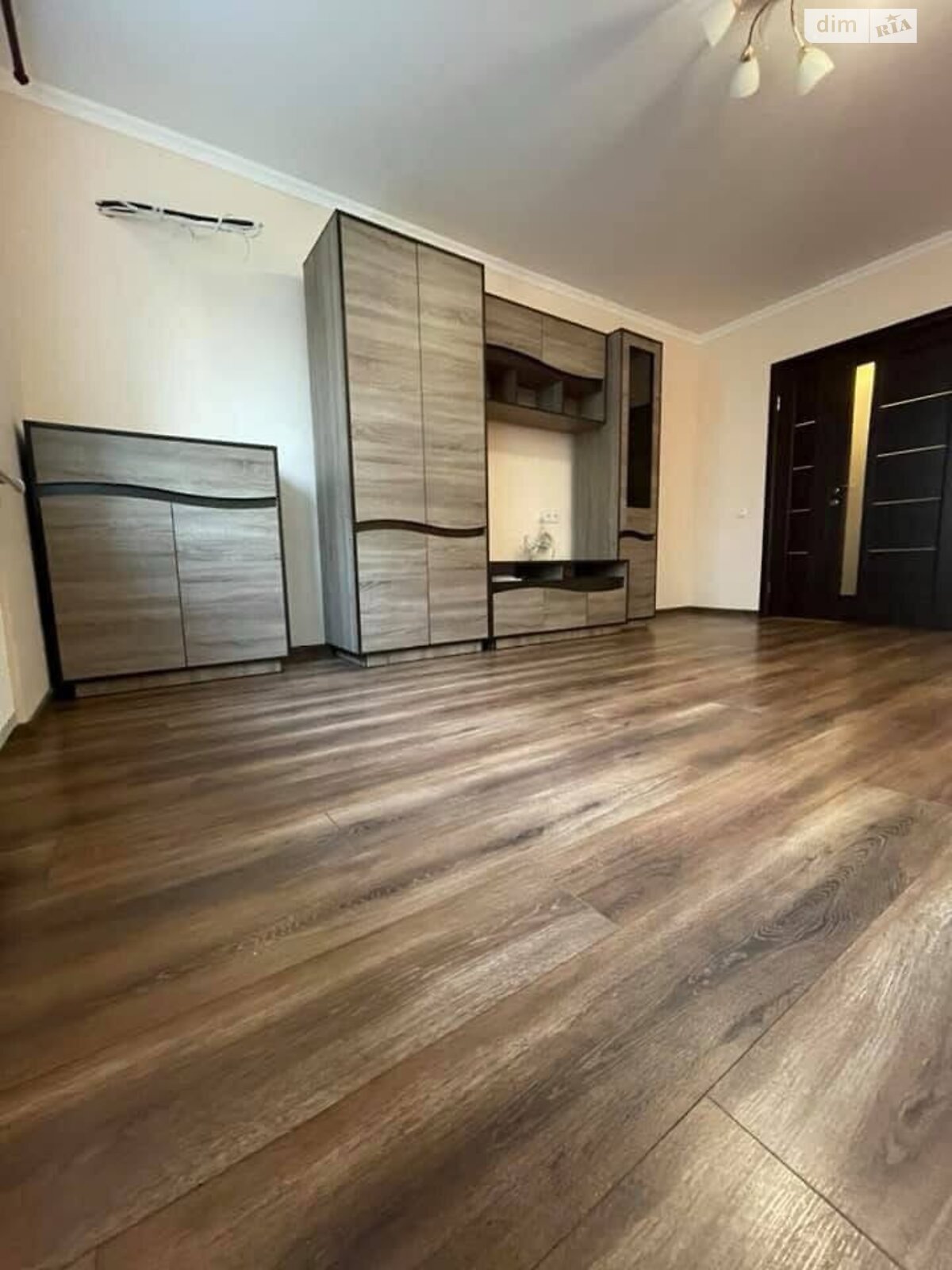 двухкомнатная квартира в Тернополе, район Канада, на ул. Вербицкого Михаила 12 в аренду на долгий срок помесячно фото 1