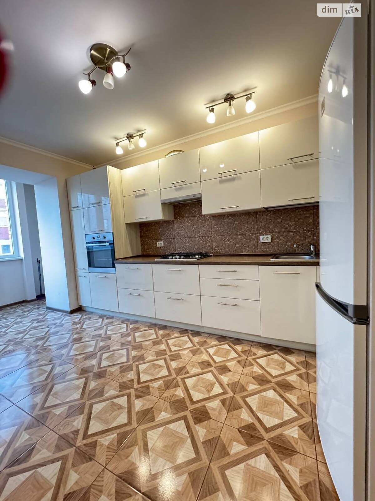 двухкомнатная квартира в Тернополе, район Канада, на ул. Вербицкого Михаила 12 в аренду на долгий срок помесячно фото 1