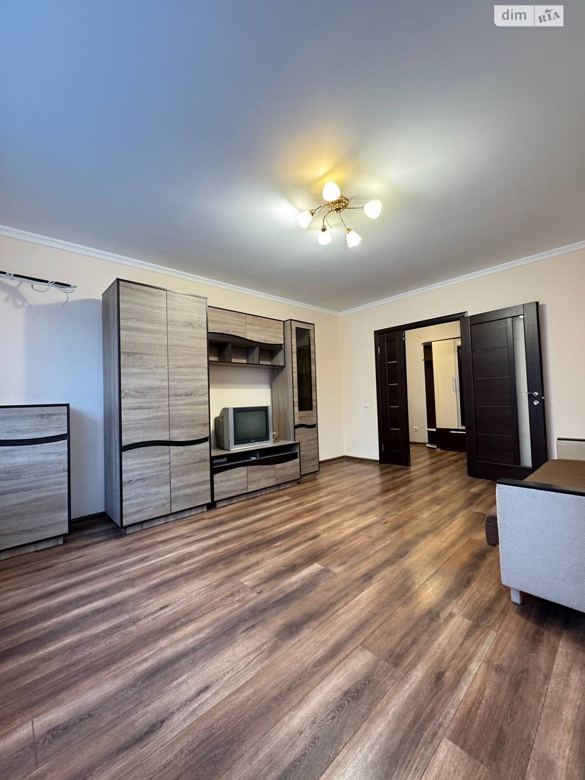 двухкомнатная квартира в Тернополе, район Канада, на ул. Вербицкого Михаила 12 в аренду на долгий срок помесячно фото 1