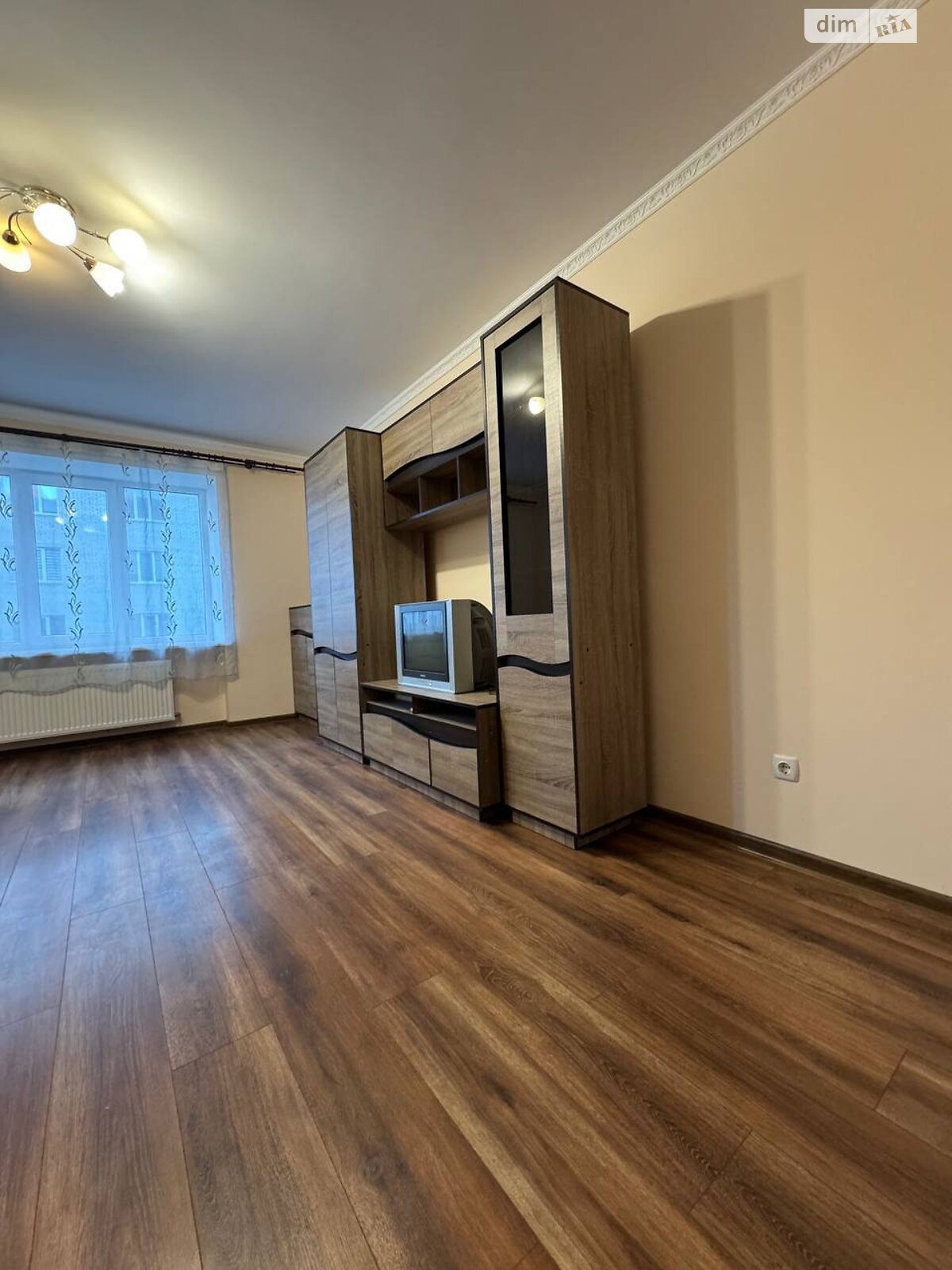 двухкомнатная квартира в Тернополе, район Канада, на ул. Вербицкого Михаила 12 в аренду на долгий срок помесячно фото 1