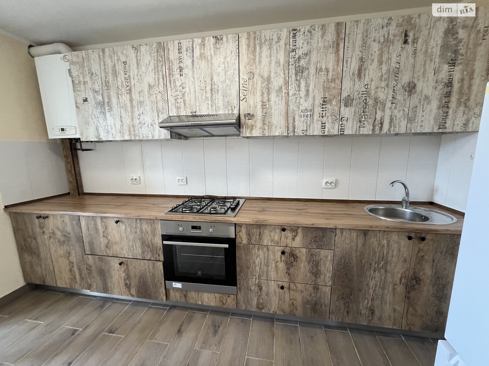 однокімнатна квартира в Тернополі, район Канада, на просп. Злуки в довготривалу оренду помісячно фото 1