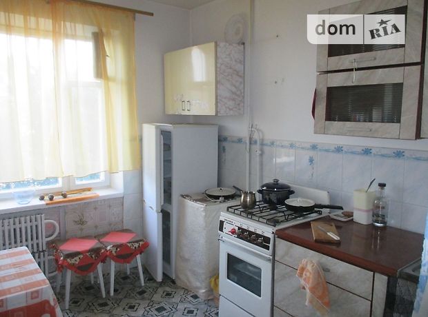 двухкомнатная квартира с мебелью в Тернополе, район Канада, в аренду на долгий срок помесячно фото 1 двухкомнатная квартира с мебелью в Тернополе, район Канада, в аренду на долгий срок помесячно фото 1