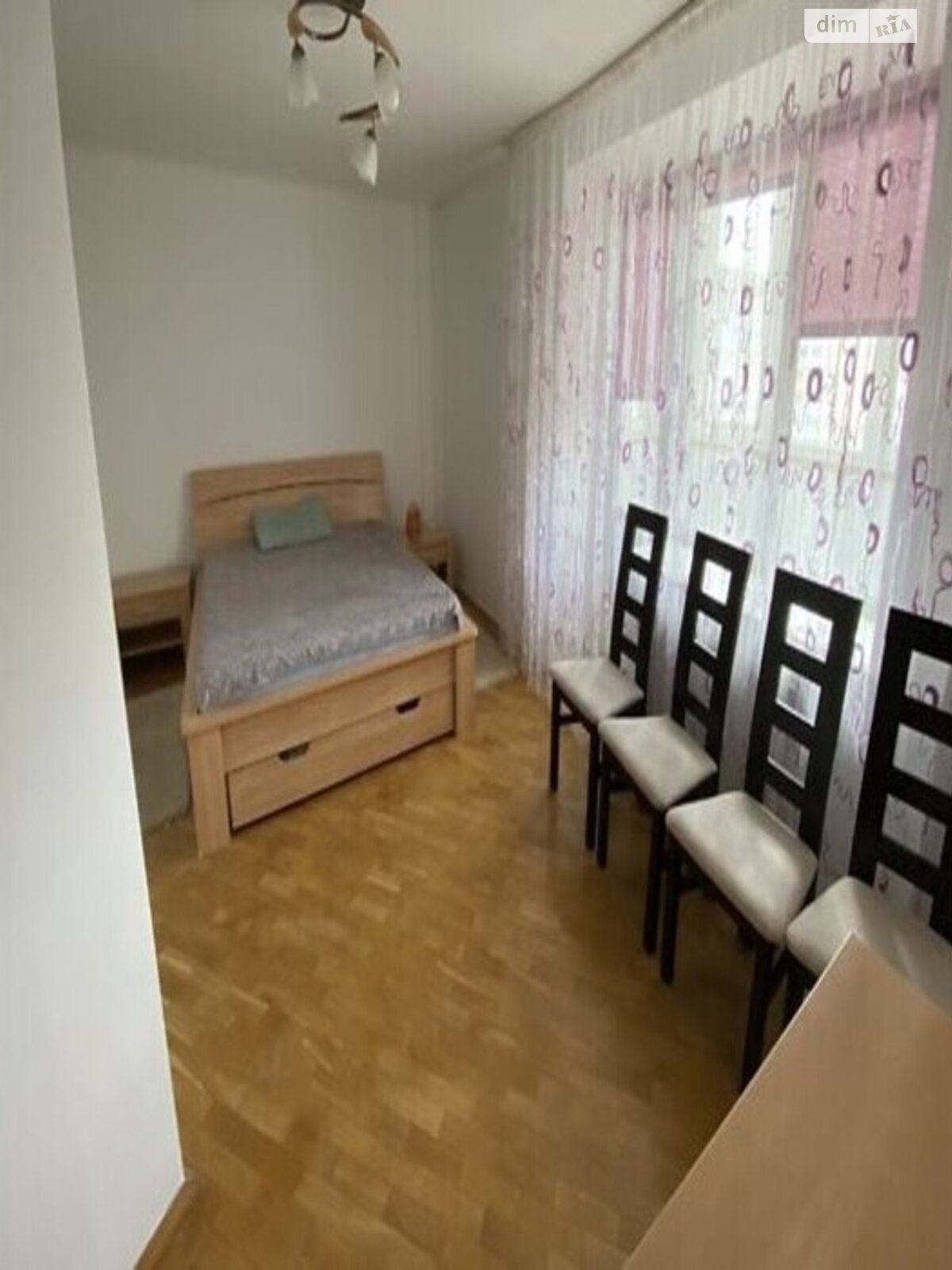 трехкомнатная квартира с ремонтом в Тернополе, на ул. Киевская в аренду на долгий срок помесячно фото 1