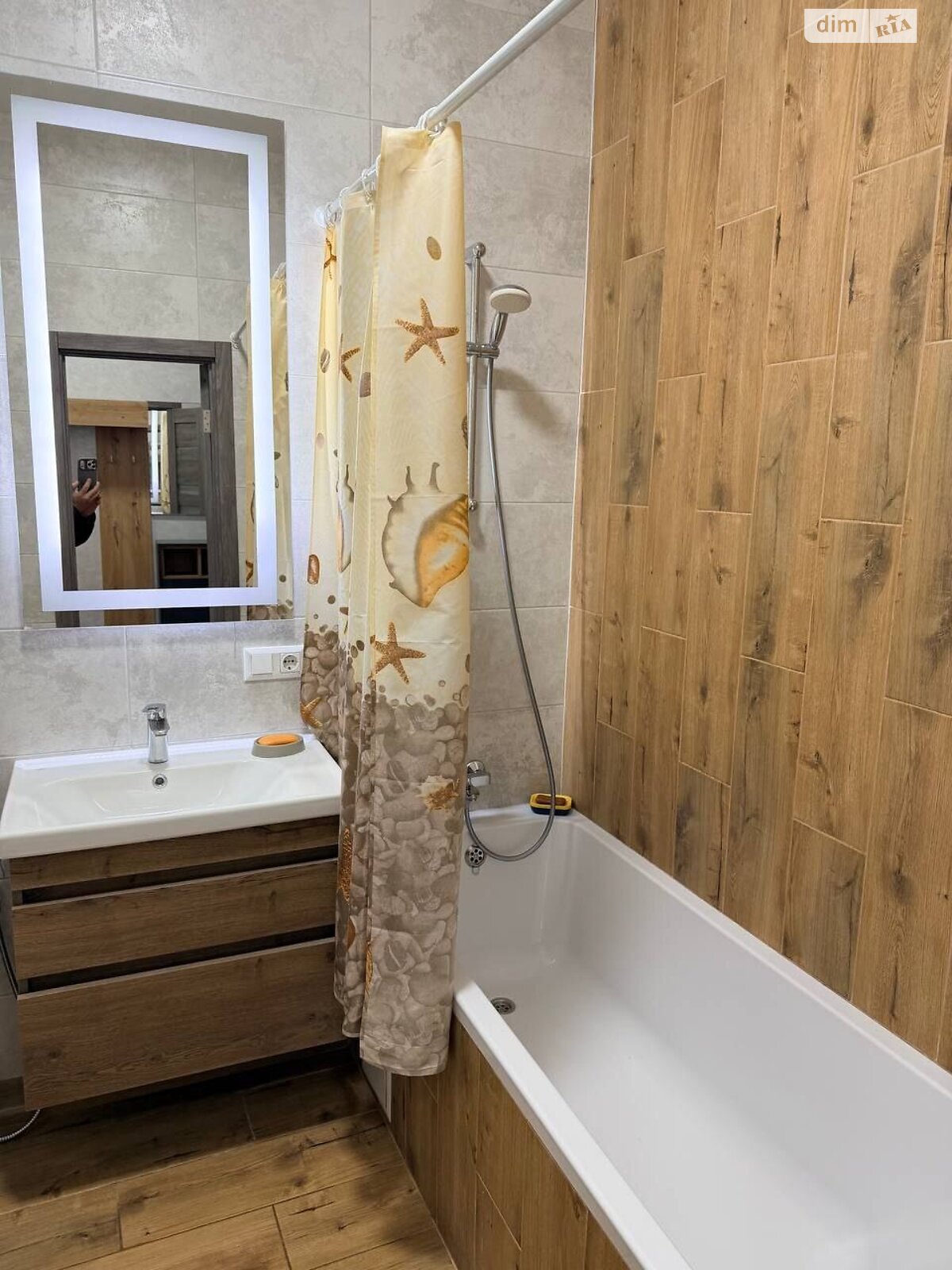 однокомнатная квартира в Тернополе, на пер. Кирпичный 8 в аренду на долгий срок помесячно фото 1