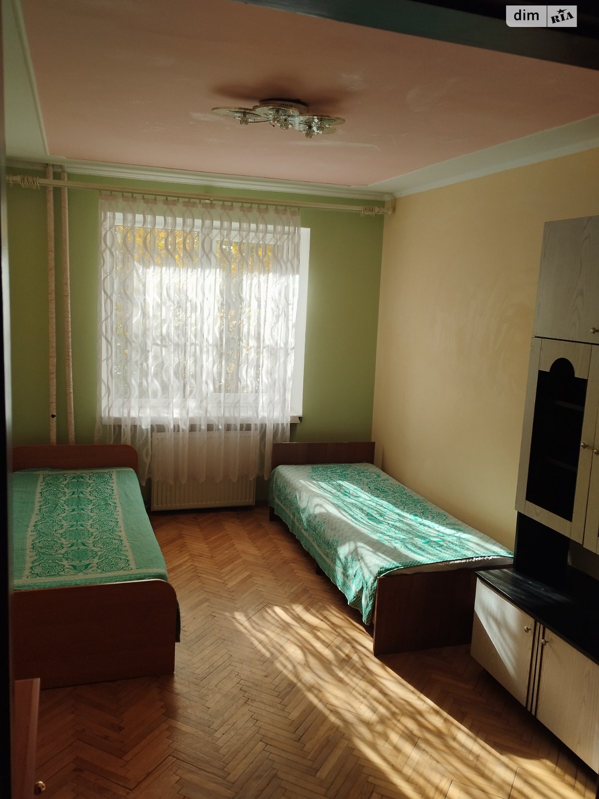 трикімнатна квартира в Тернополі, район Кутківці, на вул. Золотогірська в довготривалу оренду помісячно фото 1 трикімнатна квартира в Тернополі, район Кутківці, на вул. Золотогірська в довготривалу оренду помісячно фото 1