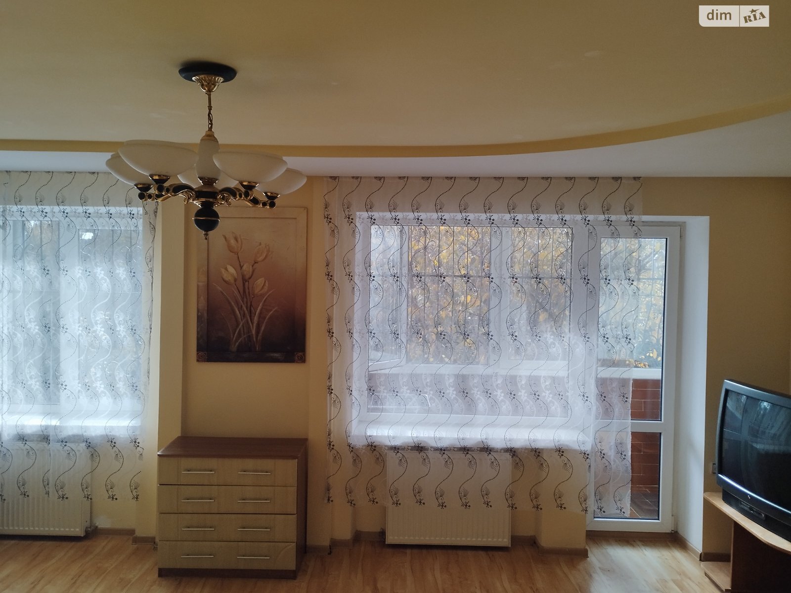 трикімнатна квартира в Тернополі, район Кутківці, на вул. Золотогірська в довготривалу оренду помісячно фото 1 трикімнатна квартира в Тернополі, район Кутківці, на вул. Золотогірська в довготривалу оренду помісячно фото 1