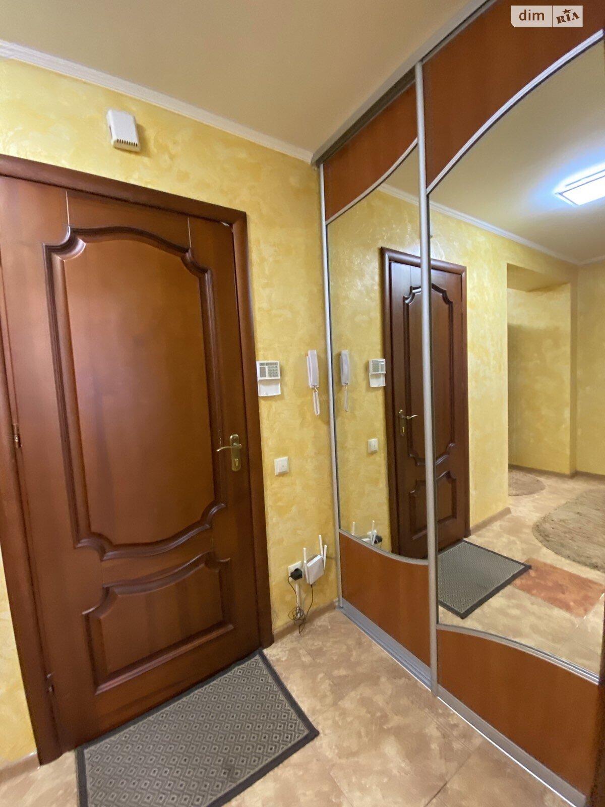двухкомнатная квартира с мебелью в Тернополе, район Бам, на ул. Академика Сергея Королева в аренду на долгий срок помесячно фото 1 двухкомнатная квартира с мебелью в Тернополе, район Бам, на ул. Академика Сергея Королева в аренду на долгий срок помесячно фото 1