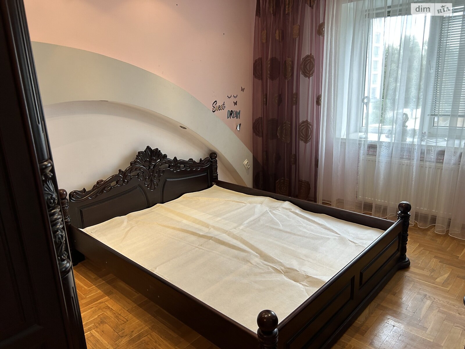 трехкомнатная квартира в Тернополе, район Микрорайон №6, на ул. Сахарова Андрея Академика в аренду на долгий срок помесячно фото 1 трехкомнатная квартира в Тернополе, район Микрорайон №6, на ул. Сахарова Андрея Академика в аренду на долгий срок помесячно фото 1