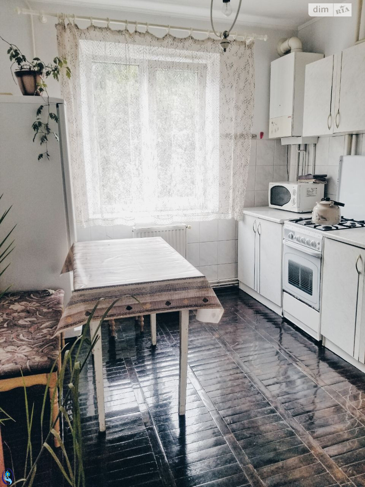 двухкомнатная квартира в Тернополе, район Молодежный, на ул. 15-го Апреля 31 в аренду на долгий срок помесячно фото 1 двухкомнатная квартира в Тернополе, район Молодежный, на ул. 15-го Апреля 31 в аренду на долгий срок помесячно фото 1