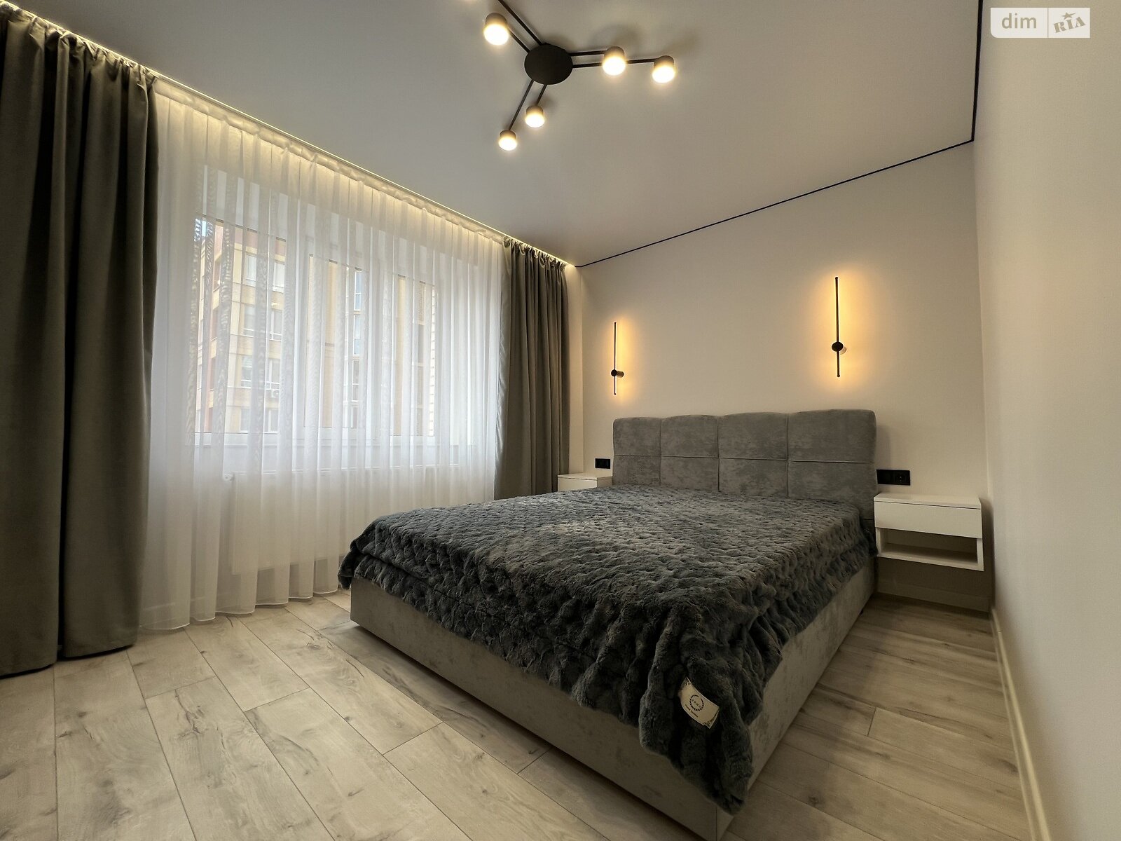 однокімнатна квартира з ремонтом в Тернополі, район Молодіжний, на вул. Генерала Мирона Тарнавського в довготривалу оренду помісячно фото 1 однокімнатна квартира з ремонтом в Тернополі, район Молодіжний, на вул. Генерала Мирона Тарнавського в довготривалу оренду помісячно фото 1