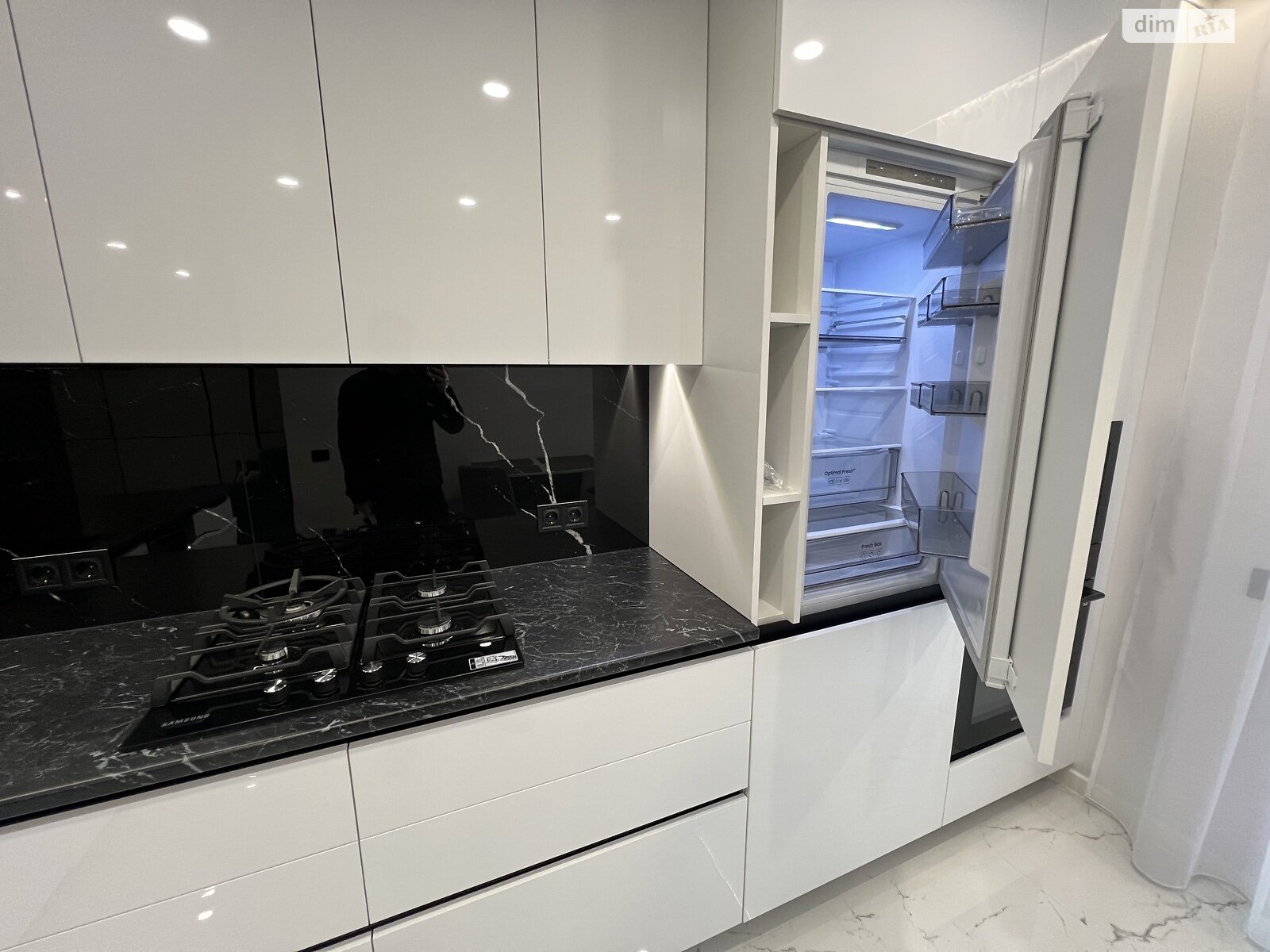 однокімнатна квартира з ремонтом в Тернополі, район Молодіжний, на вул. Генерала Мирона Тарнавського в довготривалу оренду помісячно фото 1 однокімнатна квартира з ремонтом в Тернополі, район Молодіжний, на вул. Генерала Мирона Тарнавського в довготривалу оренду помісячно фото 1