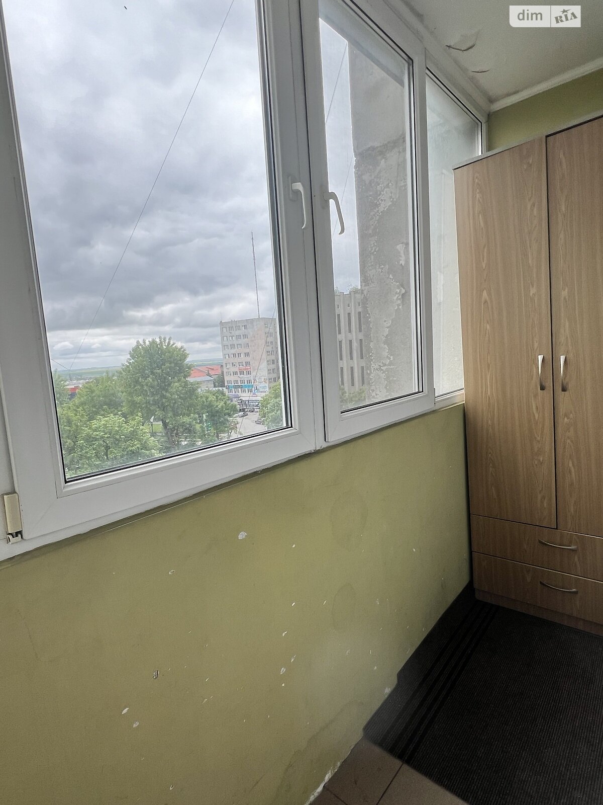 трехкомнатная квартира в Тернополе, район Молодежный, на ул. Киевская 9 в аренду на долгий срок помесячно фото 1 трехкомнатная квартира в Тернополе, район Молодежный, на ул. Киевская 9 в аренду на долгий срок помесячно фото 1