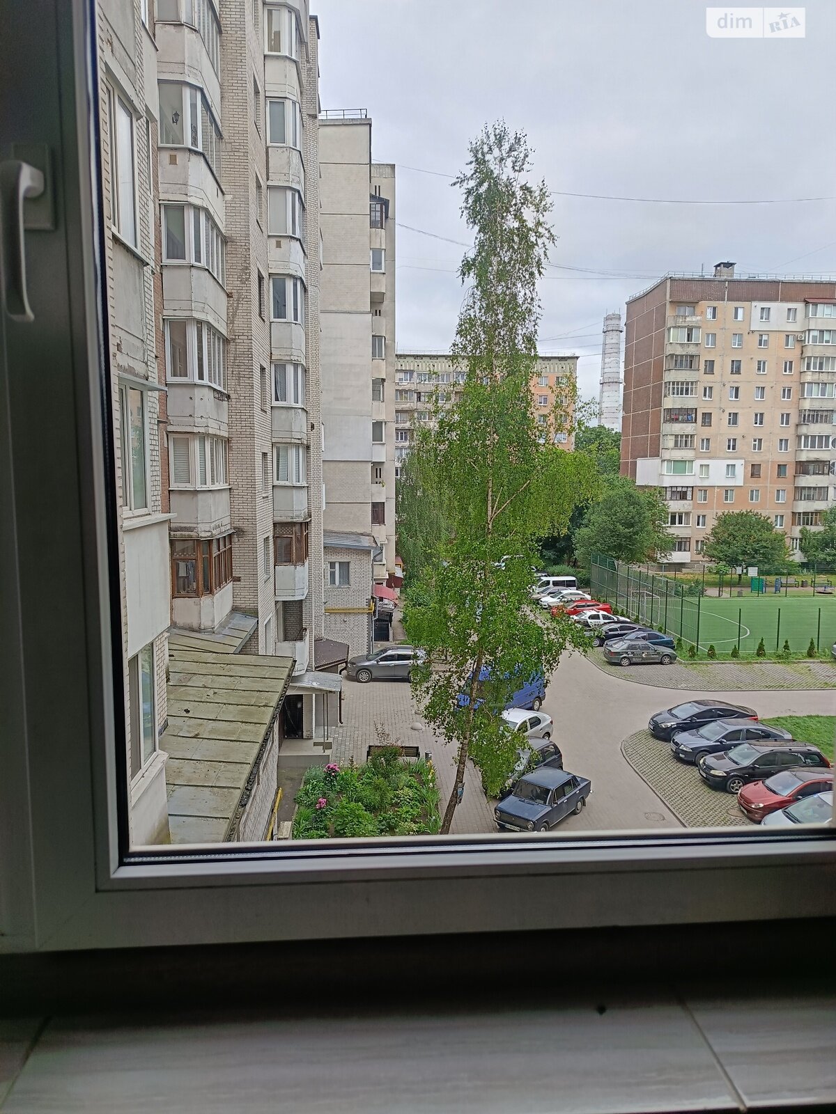 трикімнатна квартира в Тернополі, район Молодіжний, на вул. Київська 11 в довготривалу оренду помісячно фото 1 трикімнатна квартира в Тернополі, район Молодіжний, на вул. Київська 11 в довготривалу оренду помісячно фото 1