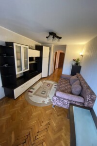 трехкомнатная квартира с мебелью в Тернополе, район Новый свет, на ул. Котляревского 10 в аренду на долгий срок помесячно фото 2