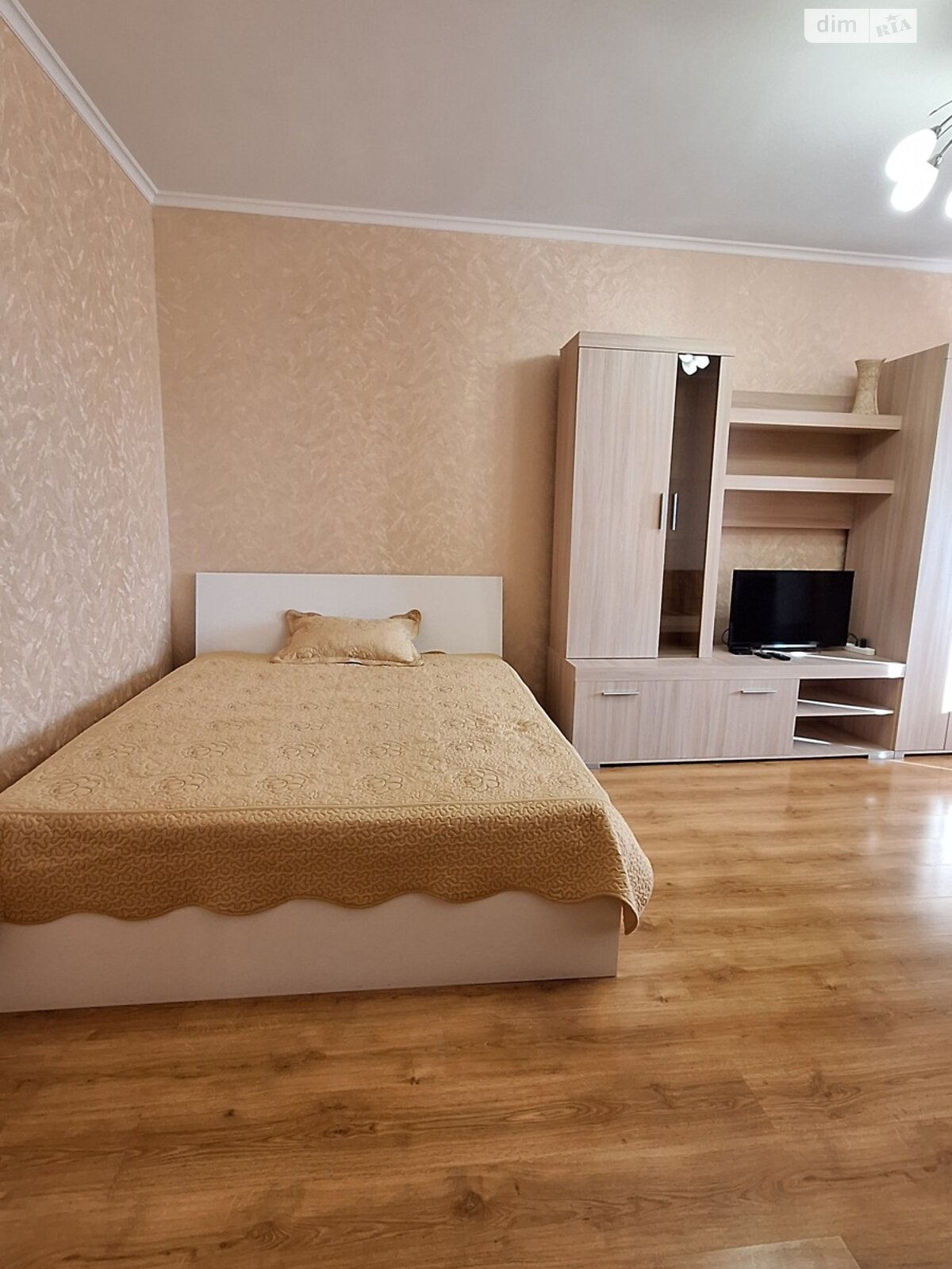 однокімнатна квартира в Тернополі, район Новий світ, на вул. Гнатюка Академіка в довготривалу оренду помісячно фото 1 однокімнатна квартира в Тернополі, район Новий світ, на вул. Гнатюка Академіка в довготривалу оренду помісячно фото 1