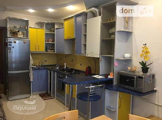трехкомнатная квартира с мебелью в Тернополе, район Новый свет, на ул. Котляревского в аренду на долгий срок помесячно фото 1 трехкомнатная квартира с мебелью в Тернополе, район Новый свет, на ул. Котляревского в аренду на долгий срок помесячно фото 1
