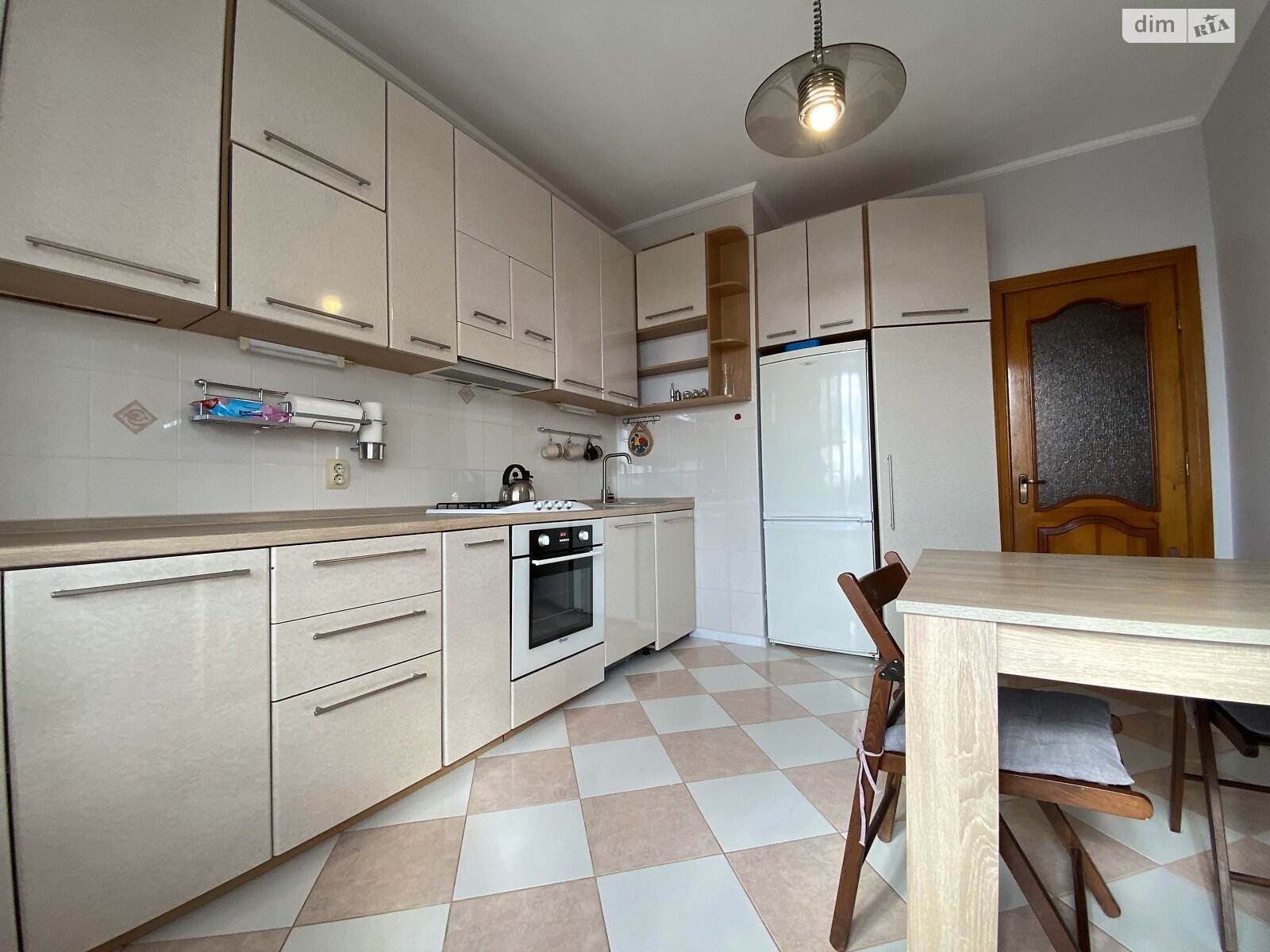 трехкомнатная квартира в Тернополе, район Новый свет, на ул. Котляревского в аренду на долгий срок помесячно фото 1