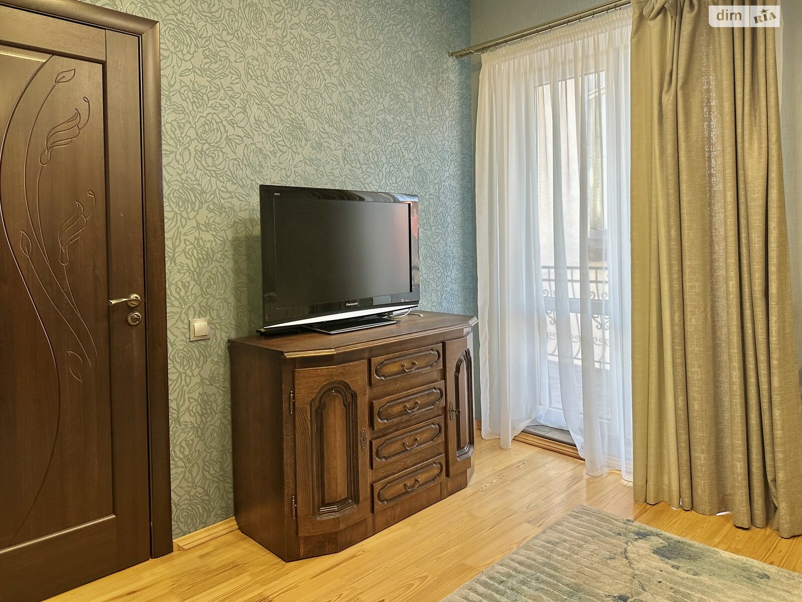 двухкомнатная квартира в Тернополе, район Новый свет, на ул. Новый Свет в аренду на долгий срок помесячно фото 1 двухкомнатная квартира в Тернополе, район Новый свет, на ул. Новый Свет в аренду на долгий срок помесячно фото 1