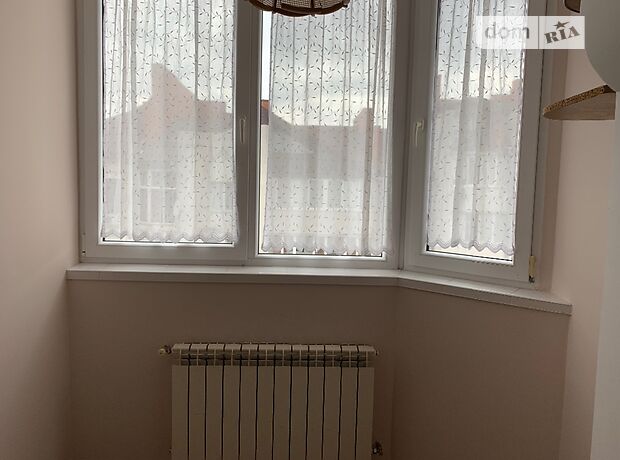 трехкомнатная квартира с мебелью в Тернополе, район Новый свет, на ул. Ольховая в аренду на долгий срок помесячно фото 1 трехкомнатная квартира с мебелью в Тернополе, район Новый свет, на ул. Ольховая в аренду на долгий срок помесячно фото 1