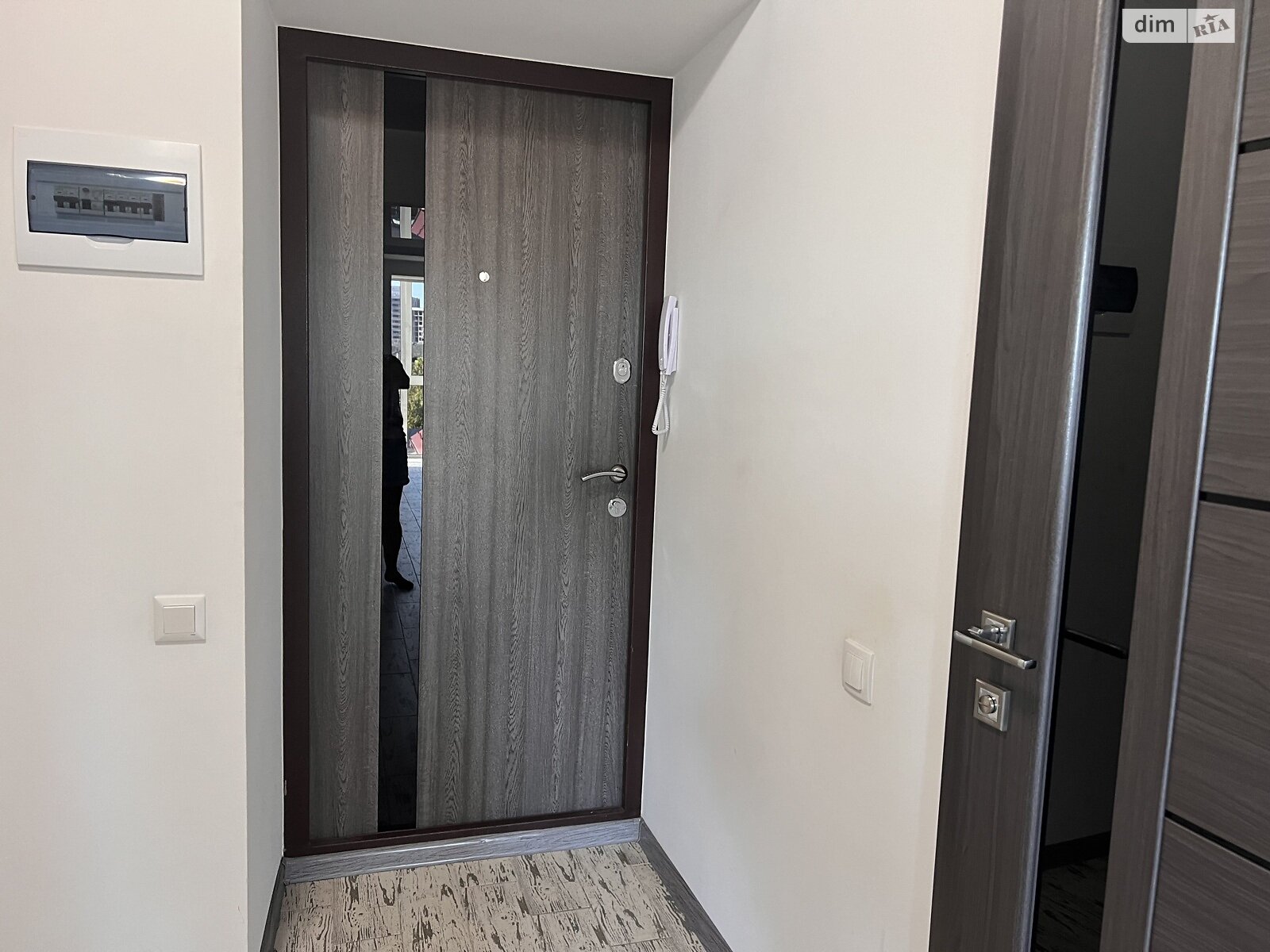 однокомнатная квартира в Тернополе, район Новый свет, на ул. Полковника Данила Нечая в аренду на долгий срок помесячно фото 1 однокомнатная квартира в Тернополе, район Новый свет, на ул. Полковника Данила Нечая в аренду на долгий срок помесячно фото 1