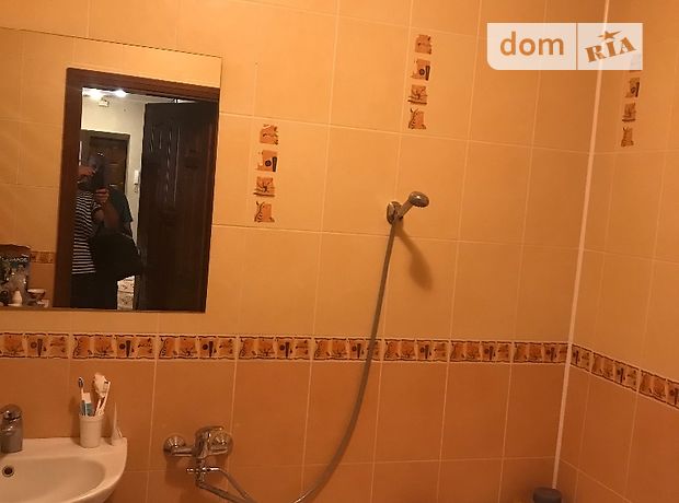 трехкомнатная квартира с мебелью в Тернополе, район Новый свет, в аренду на долгий срок помесячно фото 1 трехкомнатная квартира с мебелью в Тернополе, район Новый свет, в аренду на долгий срок помесячно фото 1