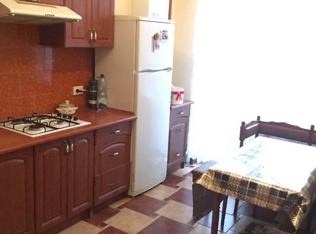 однокомнатная квартира в Тернополе, район Новый свет, на Гнатюка в аренду на долгий срок помесячно фото 1 однокомнатная квартира в Тернополе, район Новый свет, на Гнатюка в аренду на долгий срок помесячно фото 1