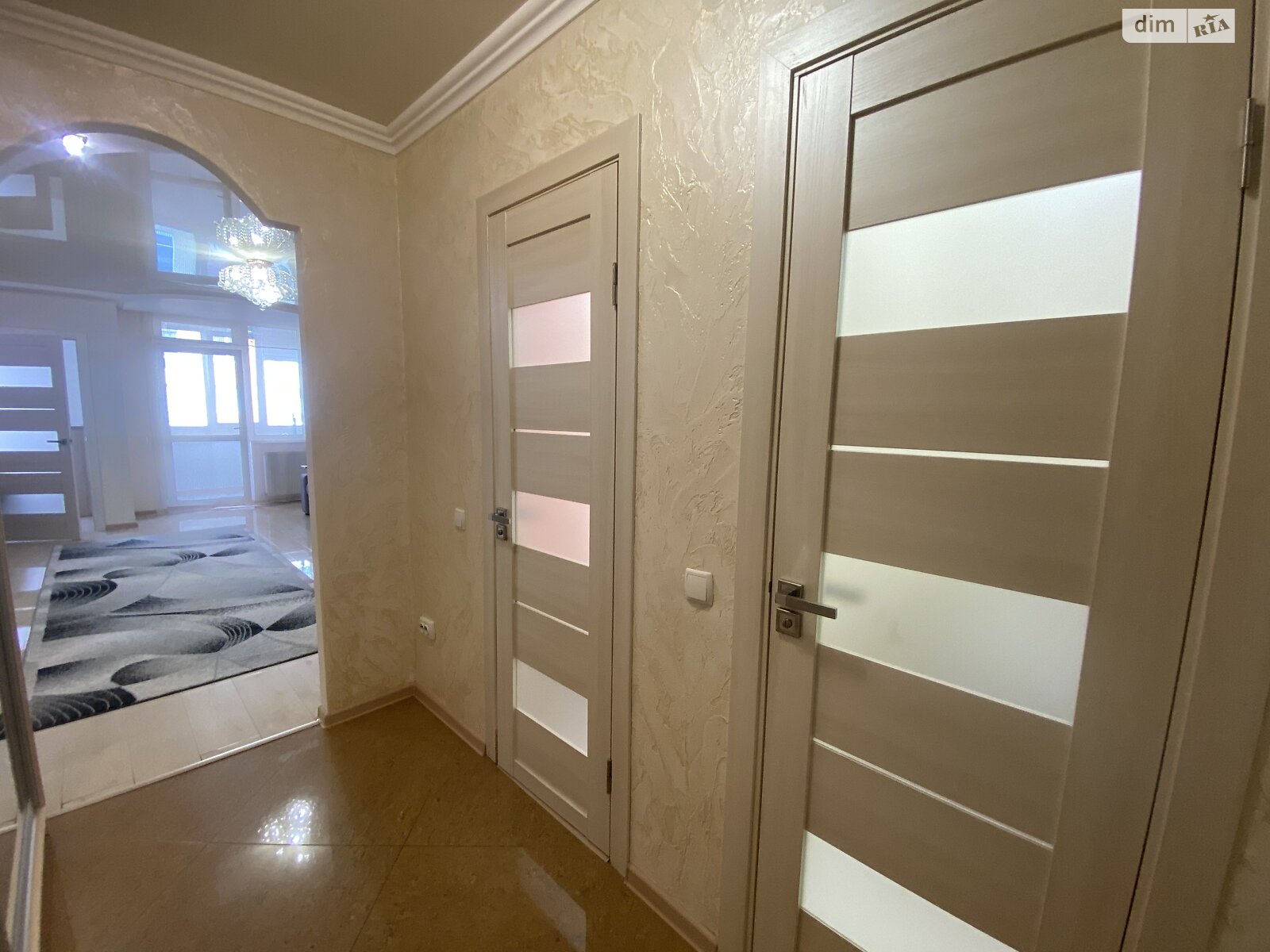 двухкомнатная квартира с ремонтом в Тернополе, район Оболоня, на ул. Белогорская в аренду на долгий срок помесячно фото 1