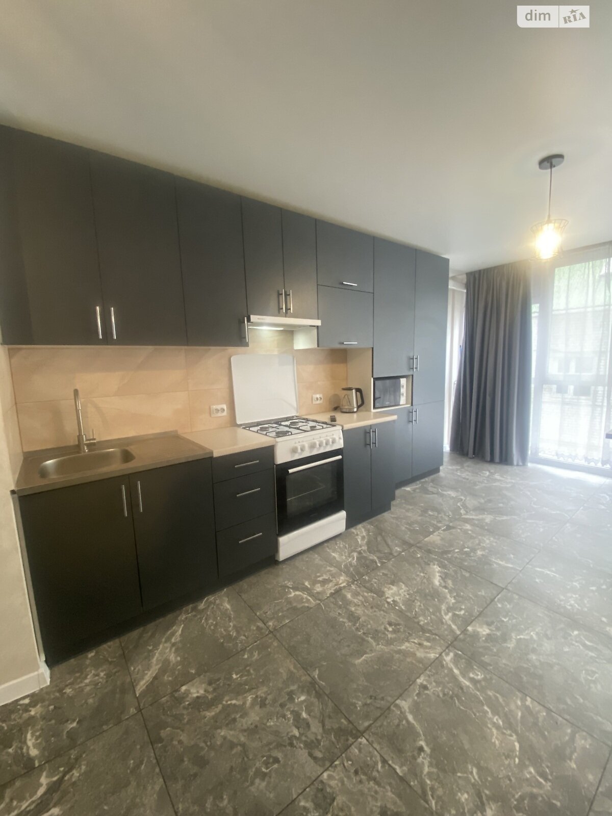 однокомнатная квартира в Тернополе, район Оболоня, на ул. Белогорская в аренду на долгий срок помесячно фото 1