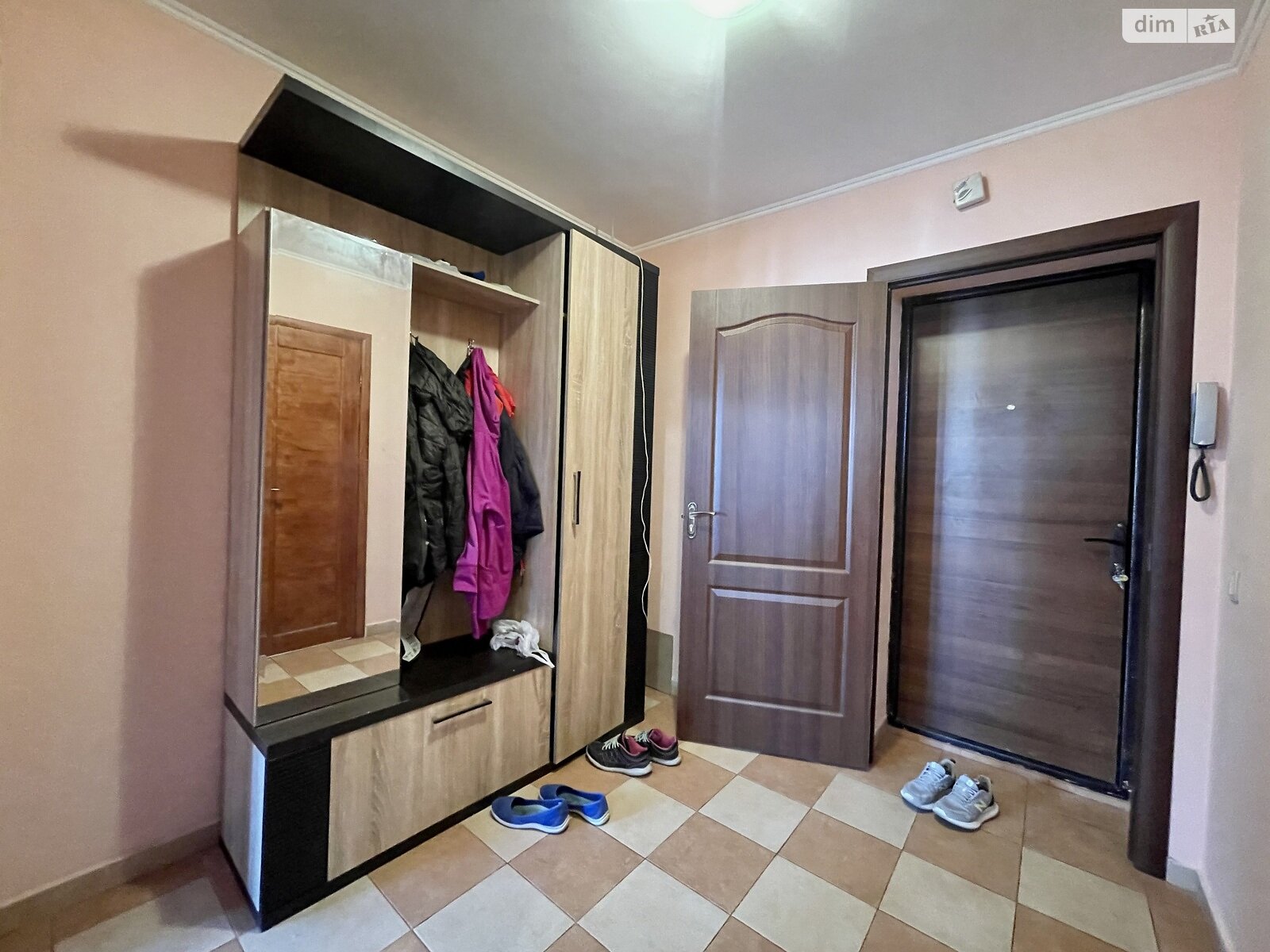однокімнатна квартира в Тернополі, район Оболоня, на вул. Гайова в довготривалу оренду помісячно фото 1 однокімнатна квартира в Тернополі, район Оболоня, на вул. Гайова в довготривалу оренду помісячно фото 1