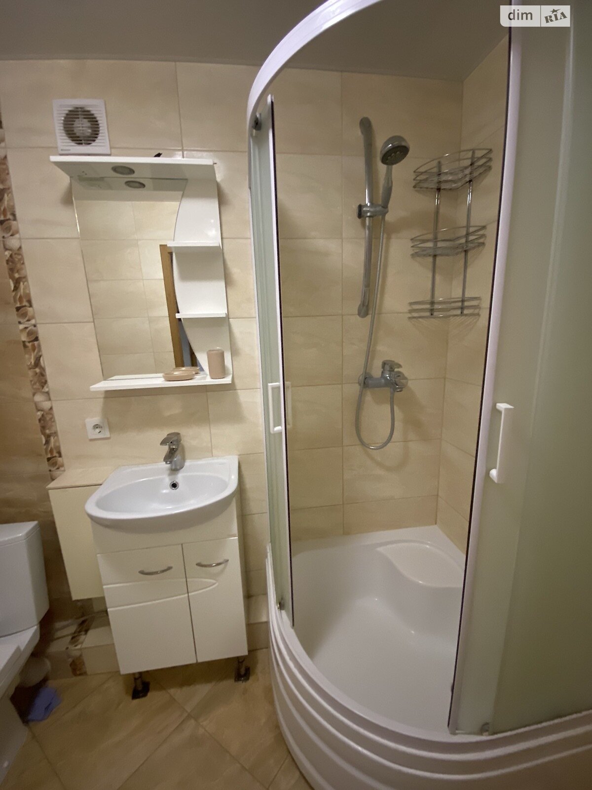 однокімнатна квартира в Тернополі, район Оболоня, на вул. Гайова в довготривалу оренду помісячно фото 1 однокімнатна квартира в Тернополі, район Оболоня, на вул. Гайова в довготривалу оренду помісячно фото 1