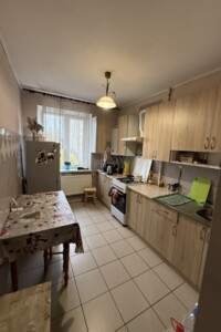 трехкомнатная квартира в Тернополе, район Оболоня, на ул. Оболоня 11 в аренду на долгий срок помесячно фото 2 трехкомнатная квартира в Тернополе, район Оболоня, на ул. Оболоня 11 в аренду на долгий срок помесячно фото 2