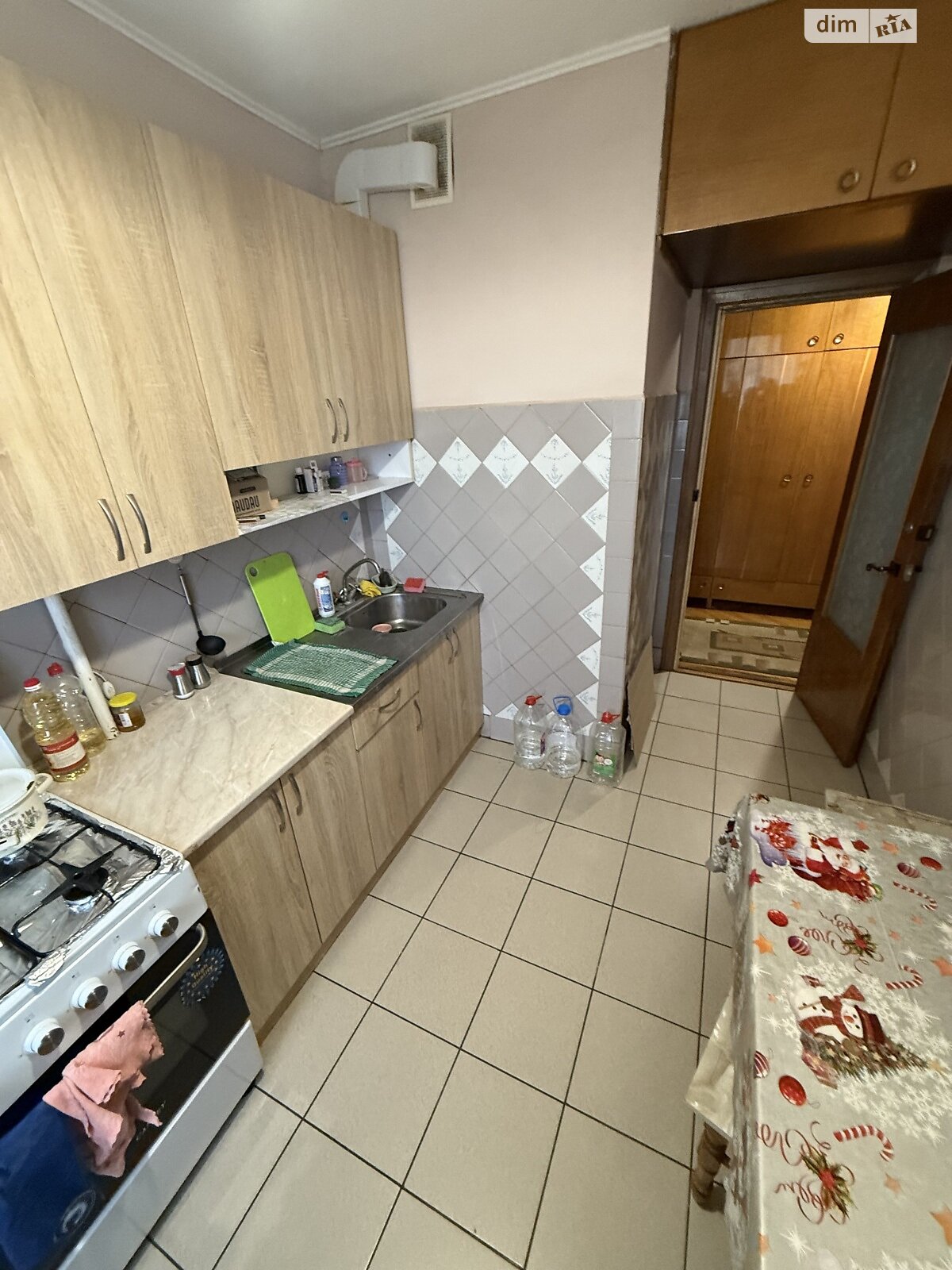 трехкомнатная квартира в Тернополе, район Оболоня, на ул. Оболоня 11 в аренду на долгий срок помесячно фото 1 трехкомнатная квартира в Тернополе, район Оболоня, на ул. Оболоня 11 в аренду на долгий срок помесячно фото 1