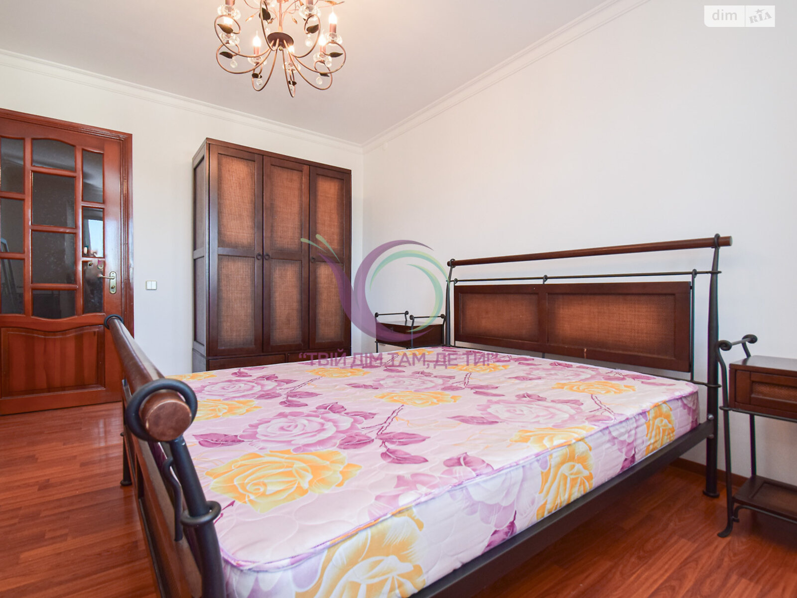 трехкомнатная квартира с ремонтом в Тернополе, район Оболоня, на ул. Тихая 6 в аренду на долгий срок помесячно фото 1