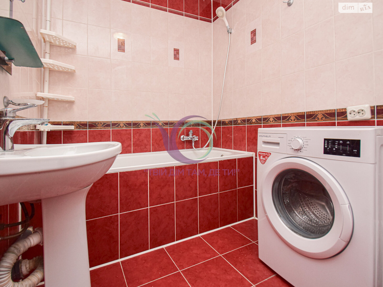 трехкомнатная квартира с ремонтом в Тернополе, район Оболоня, на ул. Тихая 6 в аренду на долгий срок помесячно фото 1