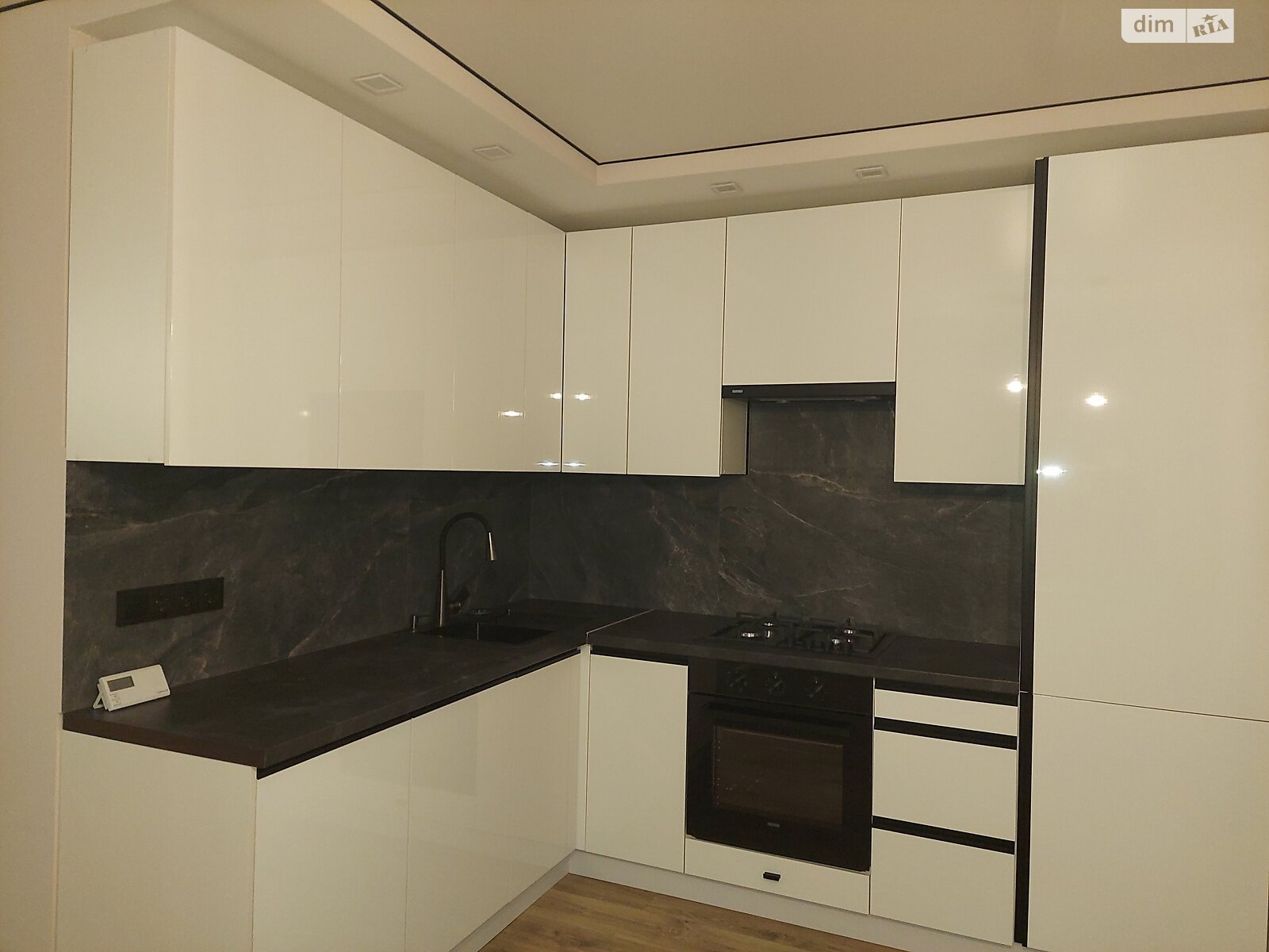 двокімнатна квартира в Тернополі, на вул. Підволочиське шосе, кв. 64 в довготривалу оренду помісячно фото 1 двокімнатна квартира в Тернополі, на вул. Підволочиське шосе, кв. 64 в довготривалу оренду помісячно фото 1