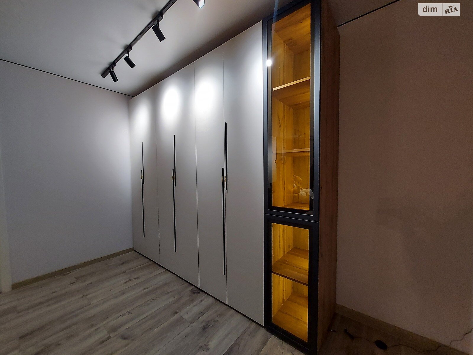 двокімнатна квартира в Тернополі, на вул. Підволочиське шосе, кв. 64 в довготривалу оренду помісячно фото 1 двокімнатна квартира в Тернополі, на вул. Підволочиське шосе, кв. 64 в довготривалу оренду помісячно фото 1